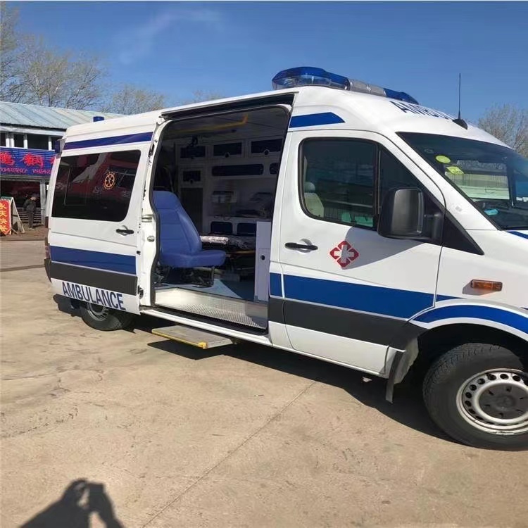 鼎湖私人长途救护车出租转院回家